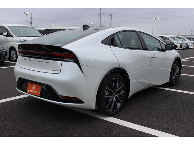 プリウス Z パノラマルーフ/純正12インチディスプレイオーディオ/地デジ/バックカメラ/黒革シート/レーダークルーズ/衝突軽減/ETC2.0/(11枚目)