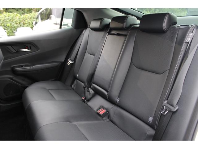 プリウス Z パノラマルーフ/純正12インチディスプレイオーディオ/地デジ/バックカメラ/黒革シート/レーダークルーズ/衝突軽減/ETC2.0/(34枚目)