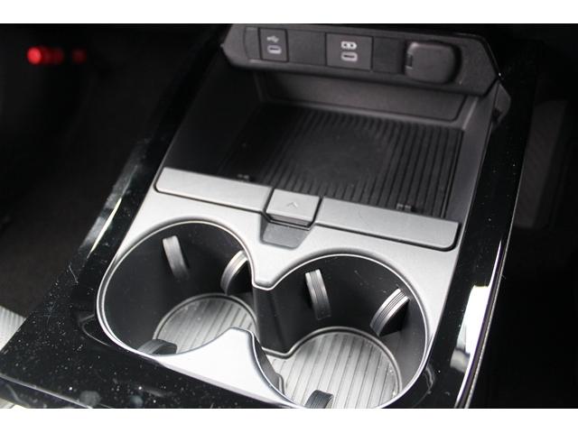 プリウス Z パノラマルーフ/純正12インチディスプレイオーディオ/地デジ/バックカメラ/黒革シート/レーダークルーズ/衝突軽減/ETC2.0/(49枚目)