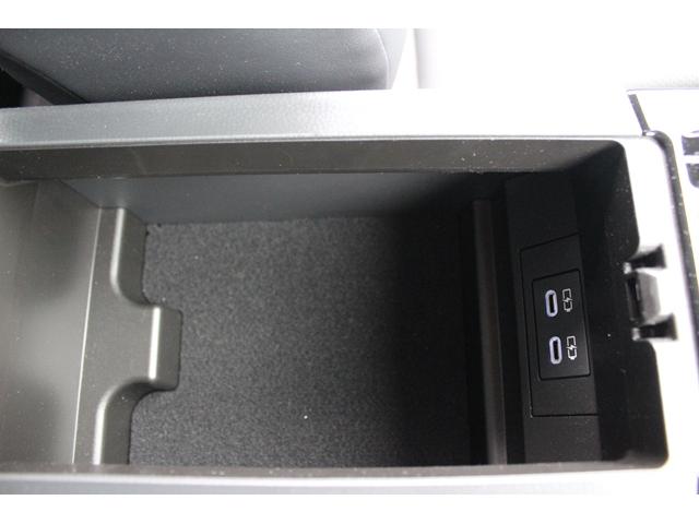 プリウス Z パノラマルーフ/純正12インチディスプレイオーディオ/地デジ/バックカメラ/黒革シート/レーダークルーズ/衝突軽減/ETC2.0/(53枚目)