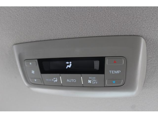 ステップワゴンスパーダ ｅ：ＨＥＶスパーダ　Ｇ・ＥＸ　ホンダセンシング　社外ナビ／地デジ／バックカメラ／両側電動／デジタルインナーミラー／衝突軽減／レーダークルーズ／ハーフレザーシート／（72枚目）