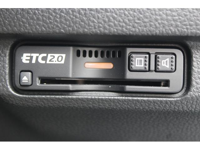 シビック ｅ：ＨＥＶ　ＢＯＳＥサウンド／純正９型ナビ／地デジ／バックカメラ／ホンダセンシング／ハーフレザーシート／パワーシート／ＥＴＣ２．０（52枚目）