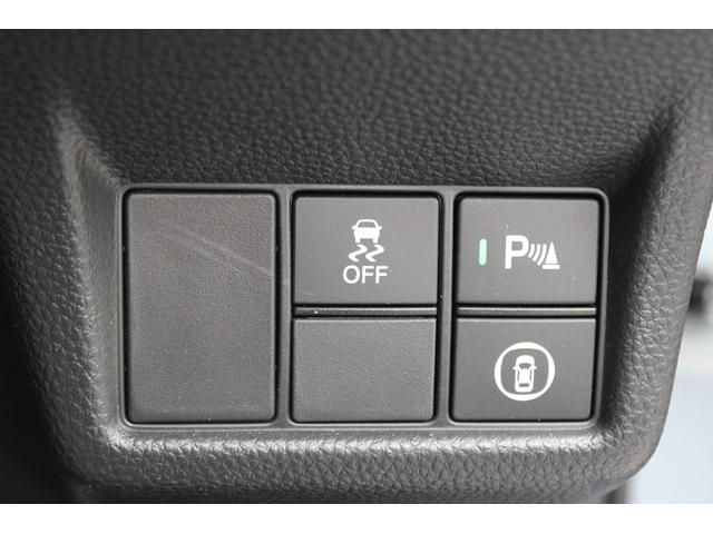 シビック ｅ：ＨＥＶ　ＢＯＳＥサウンド／純正９型ナビ／地デジ／バックカメラ／ホンダセンシング／ハーフレザーシート／パワーシート／ＥＴＣ２．０（53枚目）