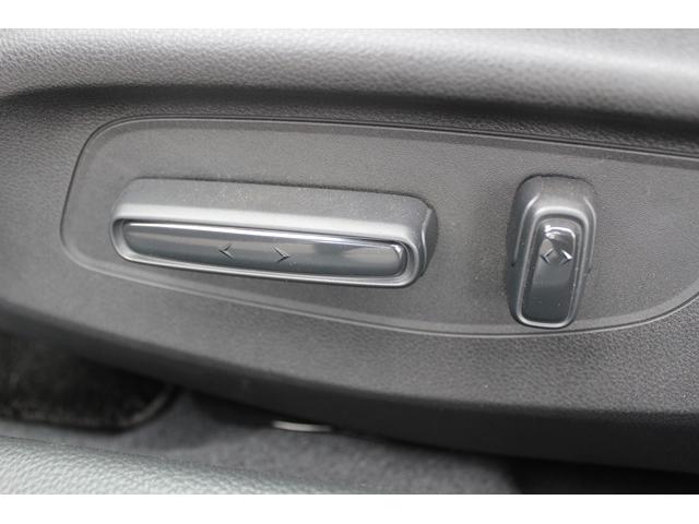 シビック ｅ：ＨＥＶ　ＢＯＳＥサウンド／純正９型ナビ／地デジ／バックカメラ／ホンダセンシング／ハーフレザーシート／パワーシート／ＥＴＣ２．０（62枚目）