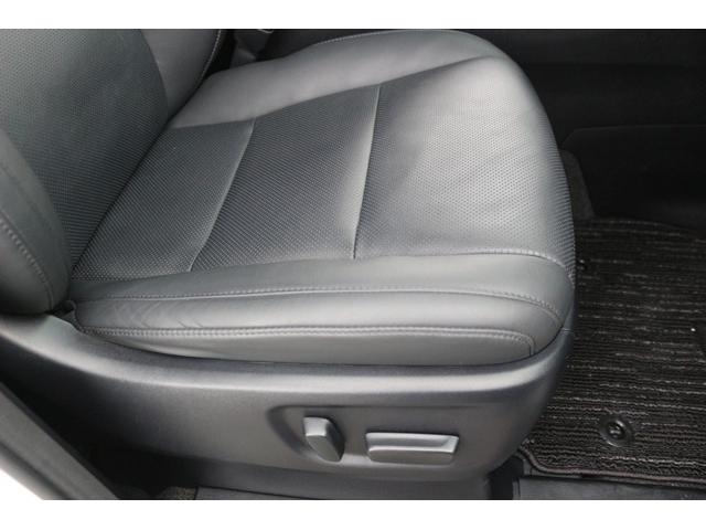 ヴェルファイア ２．５Ｚ　Ｇエディション　後席モニター／純正９型ナビ／地デジ／バックカメラ／黒革シート／衝突軽減ブレーキ／レーダークルーズコントロール／電動リアゲート／シートエアコン／シートヒーター／パワーシート／ＬＥＤヘッドライト／（40枚目）