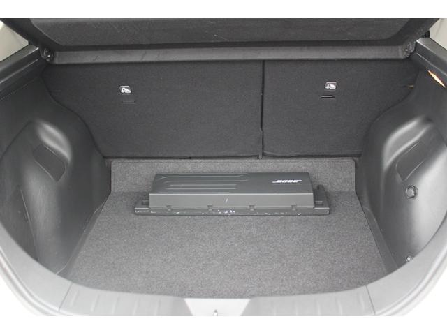リーフ ｅ＋　Ｇ　ワンオーナー／ＢＯＳＥサウンド／黒革シート／純正９型ナビ／地デジ／全周囲カメラ／プロパイロット／ツートンルーフ（19枚目）