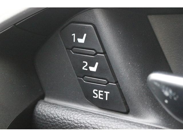 ＲＡＶ４ ハイブリッドＧ　黒革シート／シートヒーター／レーダークルーズ／衝突軽減／ＥＴＣ／４ＷＤ／パワーシート／純正１８ＡＷ／ＡＴマニュアルモード／ＬＥＤヘッドライト／電動Ｒゲート／ＡＢＳパワステ／電動格納ミラー（50枚目）