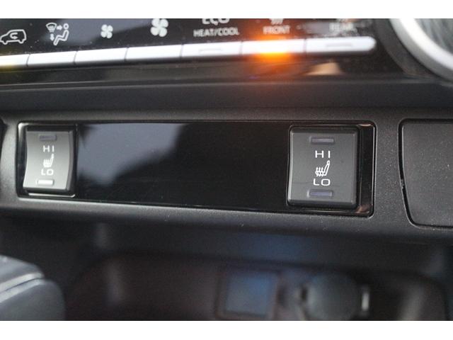 ＲＡＶ４ ハイブリッドＧ　黒革シート／シートヒーター／レーダークルーズ／衝突軽減／ＥＴＣ／４ＷＤ／パワーシート／純正１８ＡＷ／ＡＴマニュアルモード／ＬＥＤヘッドライト／電動Ｒゲート／ＡＢＳパワステ／電動格納ミラー（54枚目）