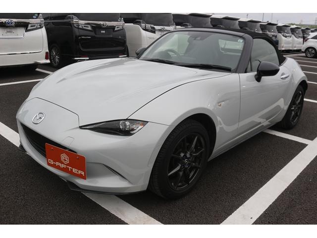 ロードスター Ｓレザーパッケージ　６ＭＴ／黒革シート／純正ナビ／バックカメラ／地デジ／シートヒーター／ＬＥＤヘッドライト／ＥＴＣ／（10枚目）
