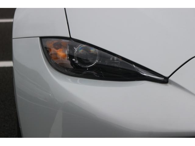 ロードスター Ｓレザーパッケージ　６ＭＴ／黒革シート／純正ナビ／バックカメラ／地デジ／シートヒーター／ＬＥＤヘッドライト／ＥＴＣ／（12枚目）