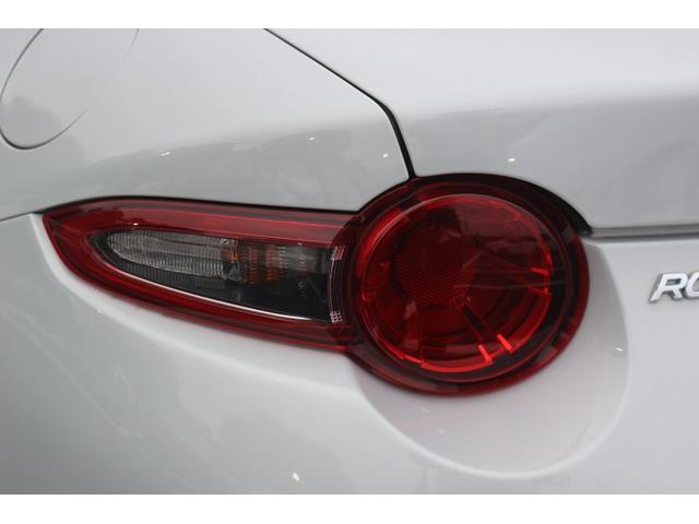 ロードスター Ｓレザーパッケージ　６ＭＴ／黒革シート／純正ナビ／バックカメラ／地デジ／シートヒーター／ＬＥＤヘッドライト／ＥＴＣ／（16枚目）