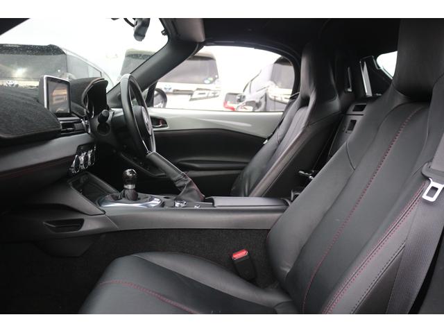 ロードスター Ｓレザーパッケージ　６ＭＴ／黒革シート／純正ナビ／バックカメラ／地デジ／シートヒーター／ＬＥＤヘッドライト／ＥＴＣ／（65枚目）