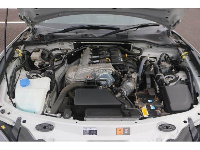 ロードスター Ｓレザーパッケージ　６ＭＴ／黒革シート／純正ナビ／バックカメラ／地デジ／シートヒーター／ＬＥＤヘッドライト／ＥＴＣ／（70枚目）