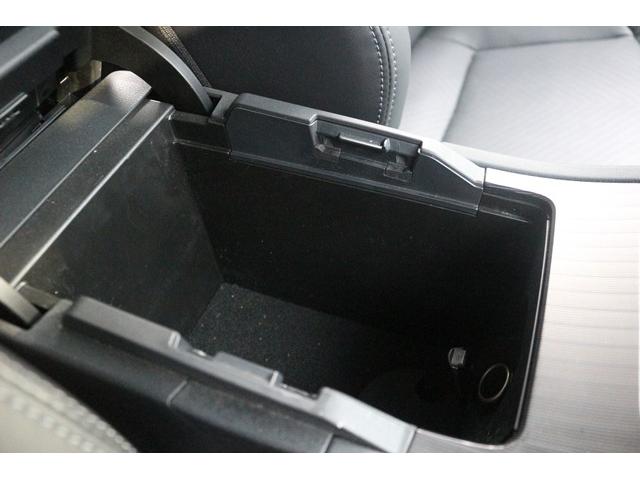 ハリアー Ｚ　レザーパッケージ　モデリスタエアロ／パノラマルーフ／ＪＢＬ１２．３型ディスプレイオーディオ／地デジ／バックカメラ／黒革シート／レーダークルーズ／ＥＴＣ２．０／（56枚目）
