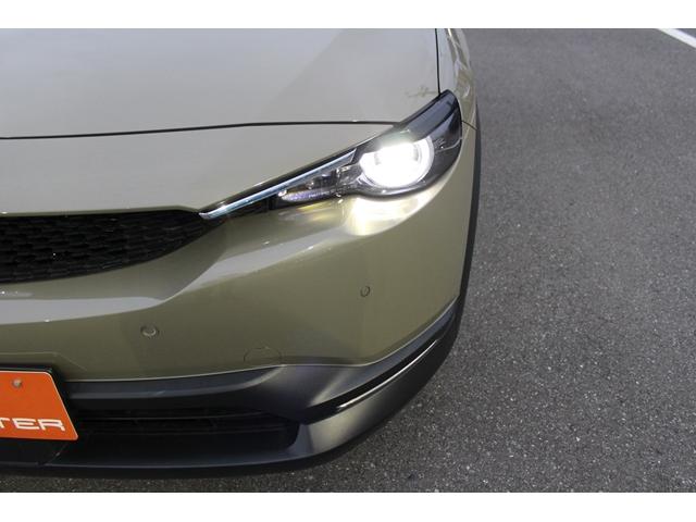 ＭＸ－３０ ナチュラルモノトーン　改良後モデル／純正８．８型ナビ／地デジ／全周囲カメラ／ハーフレザーシート／レーダークルーズ／衝突軽減／純正１８ＡＷ／（26枚目）