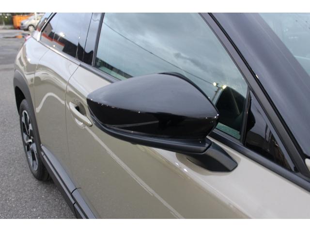 ＭＸ－３０ ナチュラルモノトーン　改良後モデル／純正８．８型ナビ／地デジ／全周囲カメラ／ハーフレザーシート／レーダークルーズ／衝突軽減／純正１８ＡＷ／（29枚目）