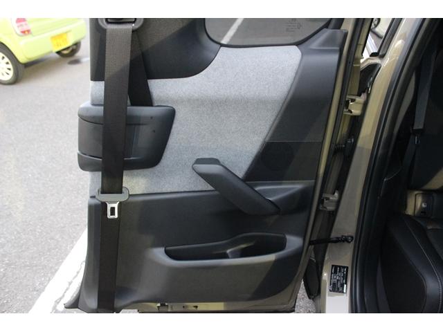 ＭＸ－３０ ナチュラルモノトーン　改良後モデル／純正８．８型ナビ／地デジ／全周囲カメラ／ハーフレザーシート／レーダークルーズ／衝突軽減／純正１８ＡＷ／（36枚目）