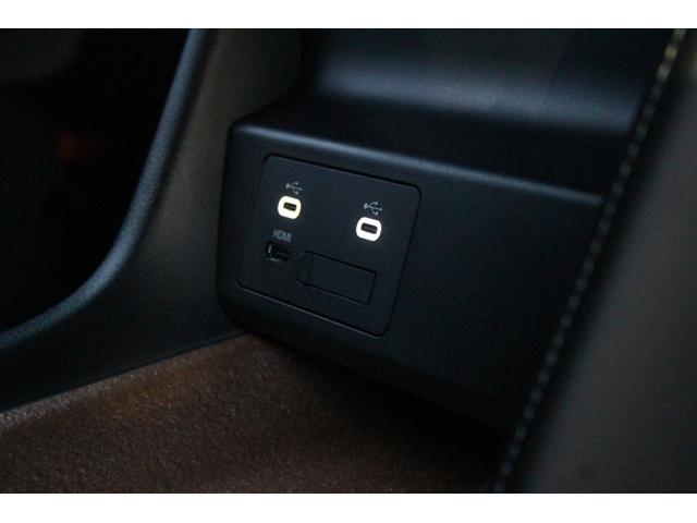 ＭＸ－３０ ナチュラルモノトーン　改良後モデル／純正８．８型ナビ／地デジ／全周囲カメラ／ハーフレザーシート／レーダークルーズ／衝突軽減／純正１８ＡＷ／（58枚目）