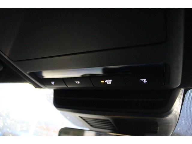 ＭＸ－３０ ナチュラルモノトーン　改良後モデル／純正８．８型ナビ／地デジ／全周囲カメラ／ハーフレザーシート／レーダークルーズ／衝突軽減／純正１８ＡＷ／（61枚目）