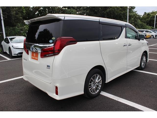アルファードハイブリッド ＳＲ　純正９型ナビ／全周囲カメラ／ＪＢＬサウンド純正９型ナビ／全周囲カメラ／ＪＢＬサウンド／ＢＳＭ／レーダークルーズ／シートヒーター＆ベンチレーション／ＥＴＣ２．０（6枚目）