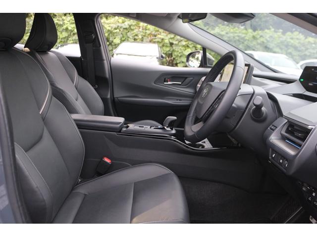 プリウス Ｚ　モデリスタ／サンルーフ／黒革シート／純正１２．３型ディスプレイ／地デジ／全周囲カメラ／ワンオーナー／レーダークルーズコントロール／（30枚目）