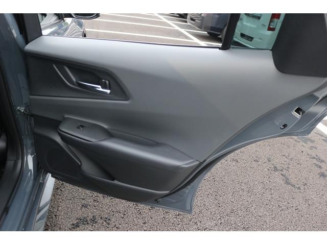 プリウス Ｚ　モデリスタ／サンルーフ／黒革シート／純正１２．３型ディスプレイ／地デジ／全周囲カメラ／ワンオーナー／レーダークルーズコントロール／（31枚目）
