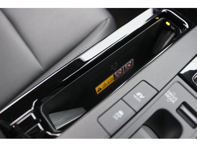 プリウス Ｚ　モデリスタ／サンルーフ／黒革シート／純正１２．３型ディスプレイ／地デジ／全周囲カメラ／ワンオーナー／レーダークルーズコントロール／（57枚目）