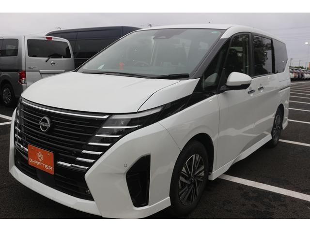 セレナ ハイウェイスターＶ　純正１２．３型ナビ／全周囲カメラ／地デジ／プロパイロット／インテリジェントルームミラー／ワイヤレス充電／衝突軽減／レーダークルーズ／アダプティブＬＥＤヘッドライト／ＥＴＣ２．０／（16枚目）