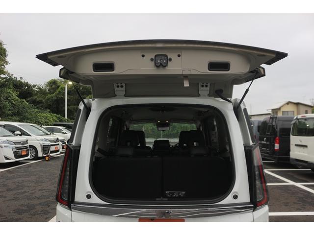 セレナ ハイウェイスターＶ　純正１２．３型ナビ／全周囲カメラ／地デジ／プロパイロット／インテリジェントルームミラー／ワイヤレス充電／衝突軽減／レーダークルーズ／アダプティブＬＥＤヘッドライト／ＥＴＣ２．０／（36枚目）