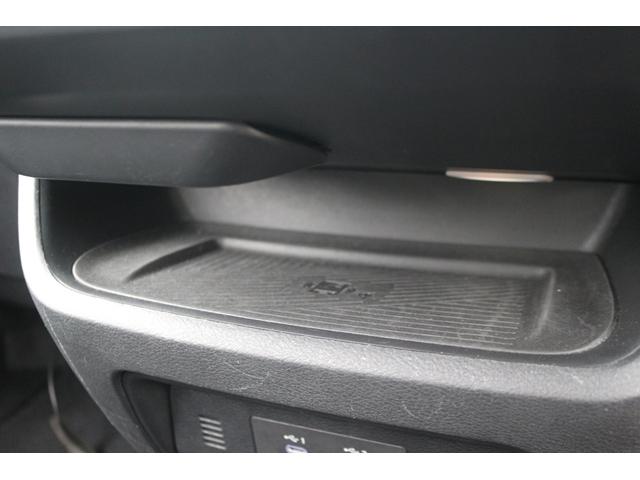 セレナ ハイウェイスターＶ　純正１２．３型ナビ／全周囲カメラ／地デジ／プロパイロット／インテリジェントルームミラー／ワイヤレス充電／衝突軽減／レーダークルーズ／アダプティブＬＥＤヘッドライト／ＥＴＣ２．０／（57枚目）