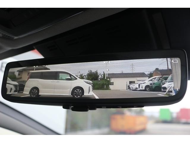プリウス Ｚ　純正１２．３型ナビ／地デジ／全周囲カメラ／シートヒーター／パワーシート／デジタルインナーミラー／レーダークルーズ／ブラインドスポットモニター／（5枚目）
