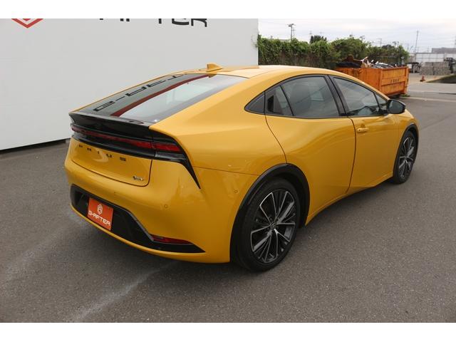 プリウス Ｚ　純正１２．３型ナビ／地デジ／全周囲カメラ／シートヒーター／パワーシート／デジタルインナーミラー／レーダークルーズ／ブラインドスポットモニター／（11枚目）