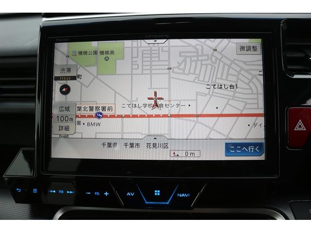 ステップワゴンスパーダ スパーダハイブリッド　Ｇ・ＥＸ　ホンダセンシング　社外９型ナビ／バックカメラ／両側電動／衝突軽減ブレーキ／レーダークルーズコントロール／ＬＥＤヘッドライト／ＥＴＣ／シートヒーター／（3枚目）
