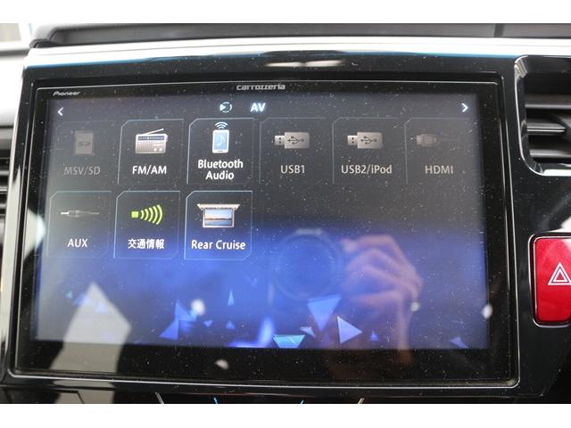 ステップワゴンスパーダ スパーダハイブリッド　Ｇ・ＥＸ　ホンダセンシング　社外９型ナビ／バックカメラ／両側電動／衝突軽減ブレーキ／レーダークルーズコントロール／ＬＥＤヘッドライト／ＥＴＣ／シートヒーター／（5枚目）