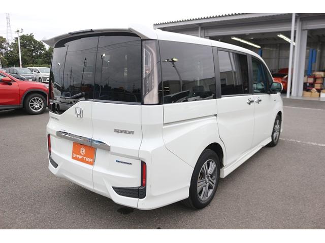 ステップワゴンスパーダ スパーダハイブリッド　Ｇ・ＥＸ　ホンダセンシング　社外９型ナビ／バックカメラ／両側電動／衝突軽減ブレーキ／レーダークルーズコントロール／ＬＥＤヘッドライト／ＥＴＣ／シートヒーター／（11枚目）