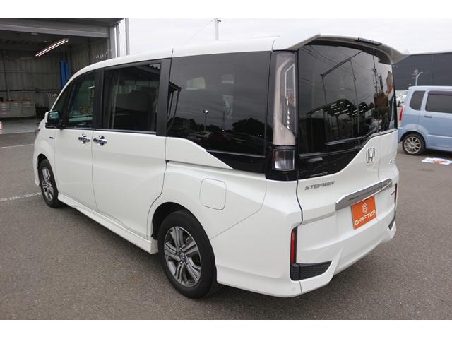 ステップワゴンスパーダ スパーダハイブリッド　Ｇ・ＥＸ　ホンダセンシング　社外９型ナビ／バックカメラ／両側電動／衝突軽減ブレーキ／レーダークルーズコントロール／ＬＥＤヘッドライト／ＥＴＣ／シートヒーター／（13枚目）