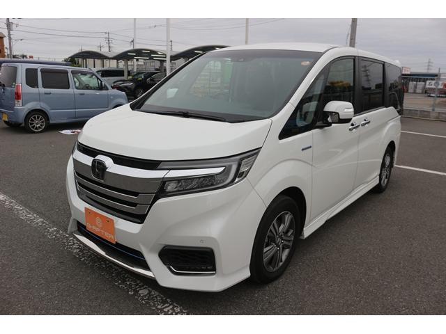 ステップワゴンスパーダ スパーダハイブリッド　Ｇ・ＥＸ　ホンダセンシング　社外９型ナビ／バックカメラ／両側電動／衝突軽減ブレーキ／レーダークルーズコントロール／ＬＥＤヘッドライト／ＥＴＣ／シートヒーター／（15枚目）