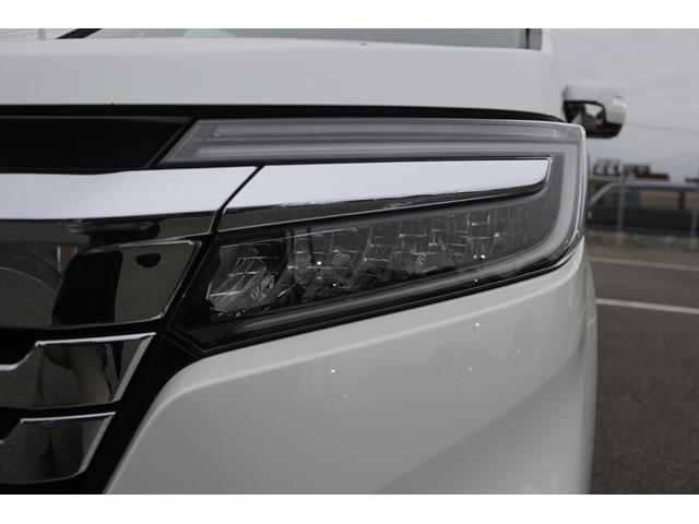 ステップワゴンスパーダ スパーダハイブリッド　Ｇ・ＥＸ　ホンダセンシング　社外９型ナビ／バックカメラ／両側電動／衝突軽減ブレーキ／レーダークルーズコントロール／ＬＥＤヘッドライト／ＥＴＣ／シートヒーター／（17枚目）