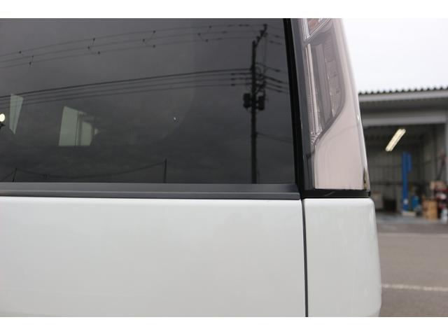 ステップワゴンスパーダ スパーダハイブリッド　Ｇ・ＥＸ　ホンダセンシング　社外９型ナビ／バックカメラ／両側電動／衝突軽減ブレーキ／レーダークルーズコントロール／ＬＥＤヘッドライト／ＥＴＣ／シートヒーター／（21枚目）