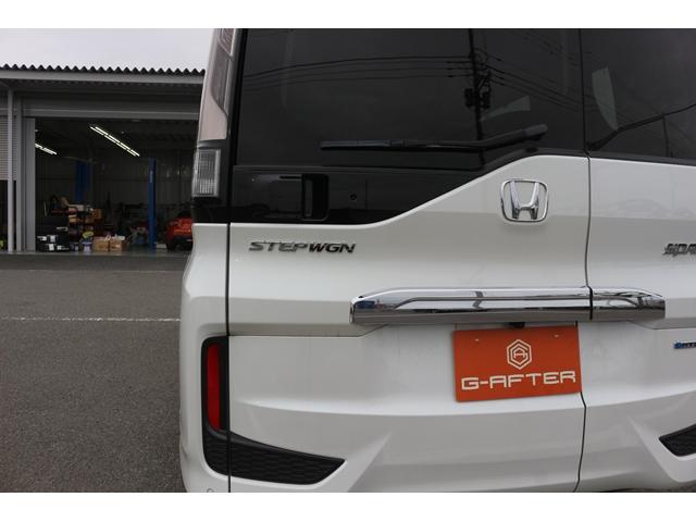 ステップワゴンスパーダ スパーダハイブリッド　Ｇ・ＥＸ　ホンダセンシング　社外９型ナビ／バックカメラ／両側電動／衝突軽減ブレーキ／レーダークルーズコントロール／ＬＥＤヘッドライト／ＥＴＣ／シートヒーター／（22枚目）