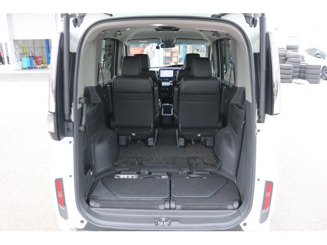 ステップワゴンスパーダ スパーダハイブリッド　Ｇ・ＥＸ　ホンダセンシング　社外９型ナビ／バックカメラ／両側電動／衝突軽減ブレーキ／レーダークルーズコントロール／ＬＥＤヘッドライト／ＥＴＣ／シートヒーター／（33枚目）