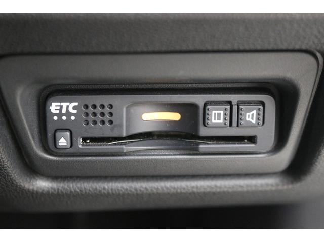 ステップワゴンスパーダ スパーダハイブリッド　Ｇ・ＥＸ　ホンダセンシング　社外９型ナビ／バックカメラ／両側電動／衝突軽減ブレーキ／レーダークルーズコントロール／ＬＥＤヘッドライト／ＥＴＣ／シートヒーター／（62枚目）