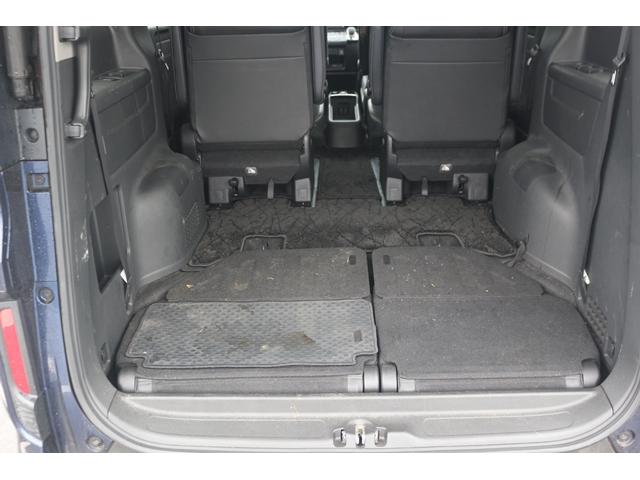 ステップワゴンスパーダ ｅ：ＨＥＶスパーダ　Ｇ・ＥＸ　ホンダセンシング　禁煙車　後席モニター　純正１０型ナビ　フルセグＴＶ　バックカメラ　両側電動スライドドア　わくわくゲート　衝突軽減　レーダークルーズ　ＬＥＤヘッドランプ　ＥＴＣ２．０　前席シートヒーター　スマートキー（20枚目）