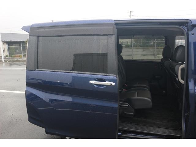 ステップワゴンスパーダ ｅ：ＨＥＶスパーダ　Ｇ・ＥＸ　ホンダセンシング　禁煙車　後席モニター　純正１０型ナビ　フルセグＴＶ　バックカメラ　両側電動スライドドア　わくわくゲート　衝突軽減　レーダークルーズ　ＬＥＤヘッドランプ　ＥＴＣ２．０　前席シートヒーター　スマートキー（37枚目）