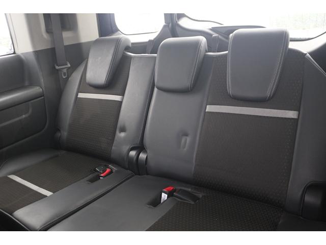 ステップワゴンスパーダ ｅ：ＨＥＶスパーダ　Ｇ・ＥＸ　ホンダセンシング　禁煙車　後席モニター　純正１０型ナビ　フルセグＴＶ　バックカメラ　両側電動スライドドア　わくわくゲート　衝突軽減　レーダークルーズ　ＬＥＤヘッドランプ　ＥＴＣ２．０　前席シートヒーター　スマートキー（42枚目）