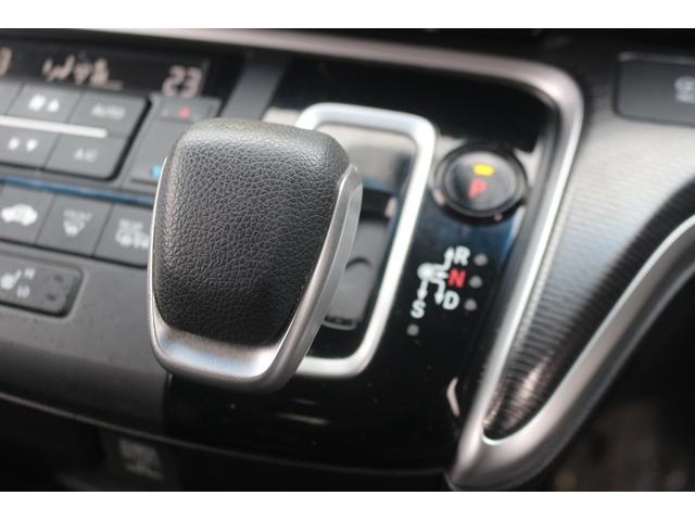 ステップワゴンスパーダ ｅ：ＨＥＶスパーダ　Ｇ・ＥＸ　ホンダセンシング　禁煙車　後席モニター　純正１０型ナビ　フルセグＴＶ　バックカメラ　両側電動スライドドア　わくわくゲート　衝突軽減　レーダークルーズ　ＬＥＤヘッドランプ　ＥＴＣ２．０　前席シートヒーター　スマートキー（59枚目）