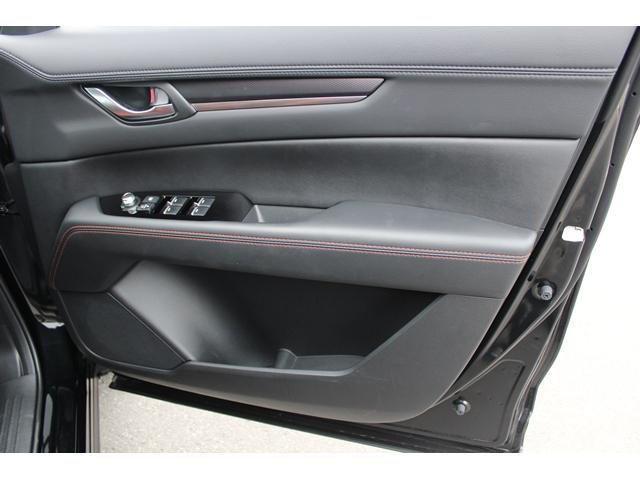 ＣＸ－５ ２０Ｓ　レトロスポーツエディション　ハーフレザーシート／純正８．８型ナビ／地デジ／全周囲カメラ／レーダークルーズ／衝突軽減／パワーシート／シートヒーター／（26枚目）