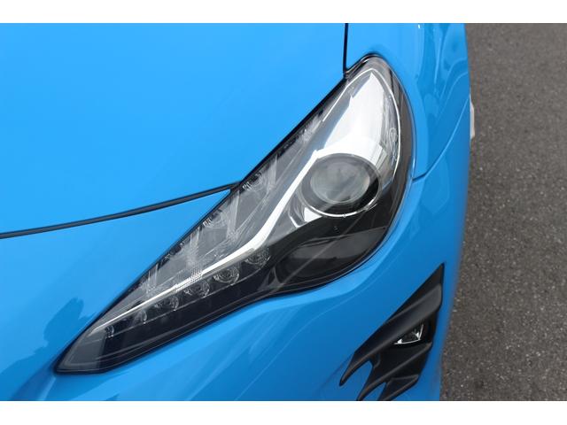 ８６ ＧＴ　６ＭＴ／純正ナビ／地デジ／バックカメラ／クルーズコントロール／ＬＥＤヘッドライト／ＥＴＣ／純正１７ＡＷ／Ｂｌｕｅｔｏｏｔｈ接続／プッシュスタート／ＨＫＳマフラー／（19枚目）