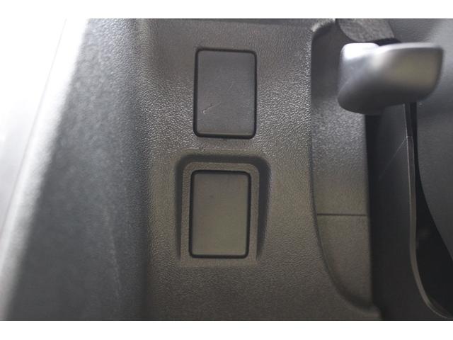 ハイエースワゴン 後席モニター/社外ナビ/地デジ/バックカメラ/社外エアロ/片側電動パワースライドドア/ETC/bluetooth接続(64枚目)