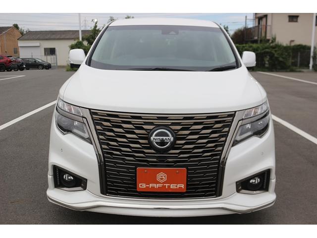 NISSAN ELGRAND 250HIGHWAY STAR PREMIUM URBAN CHROME